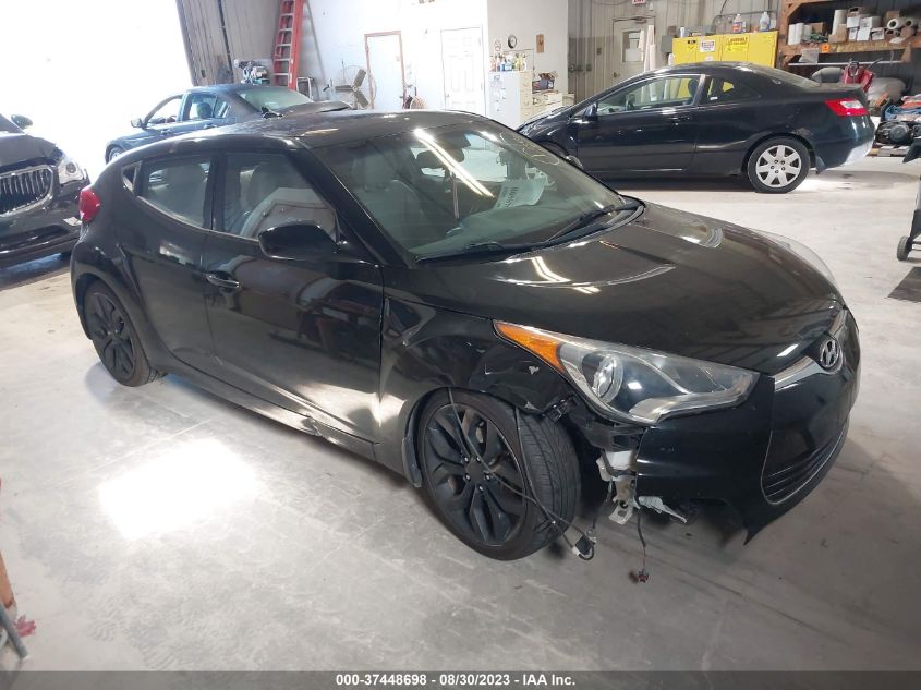 2013 HYUNDAI VELOSTER - KMHTC6AD4DU103697