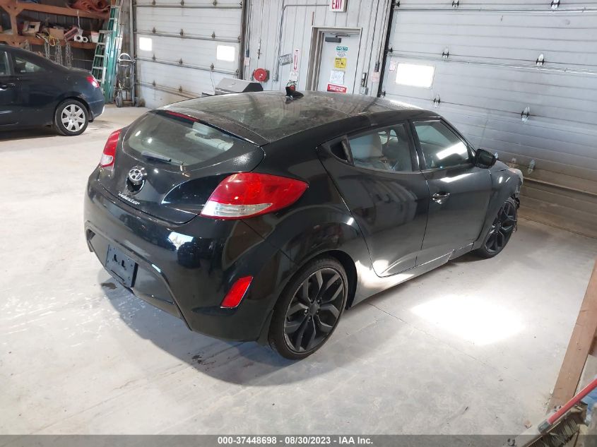 2013 HYUNDAI VELOSTER - KMHTC6AD4DU103697