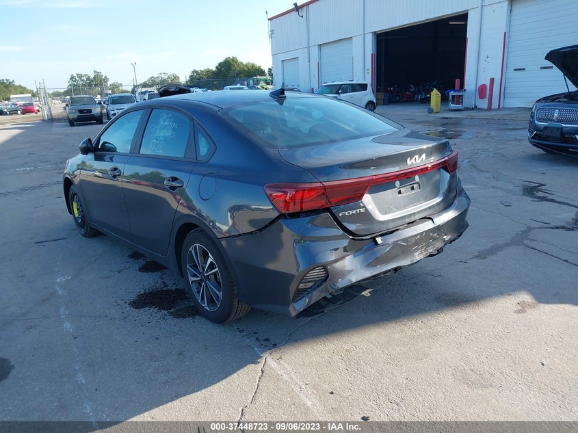 VIN 3KPF24AD5PE601340 2023 KIA FORTE LXS