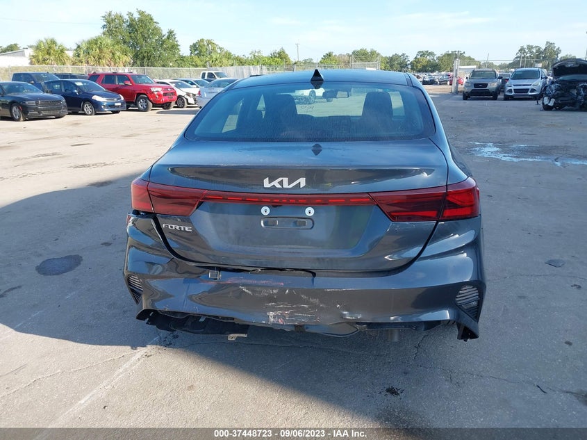 VIN 3KPF24AD5PE601340 2023 KIA FORTE LXS