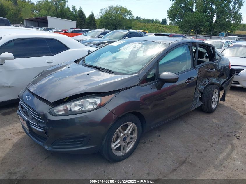 3FADP4BJ7KM163048 Ford Fiesta SE 6