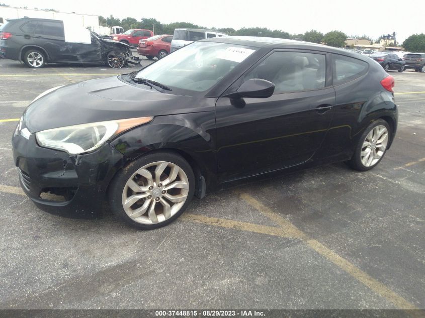 2013 HYUNDAI VELOSTER W/GRAY INT - KMHTC6AD9DU093412