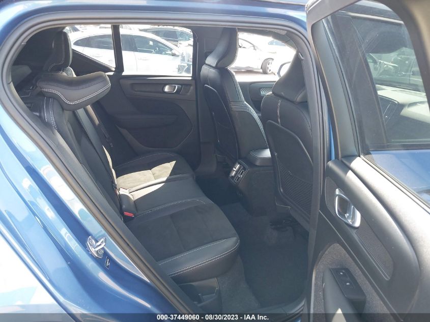 2019 VOLVO XC40 R-DESIGN YV4162UM5K2151819