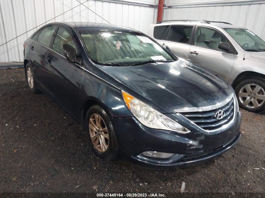 2013 HYUNDAI SONATA GLS - 5NPEB4AC3DH556568