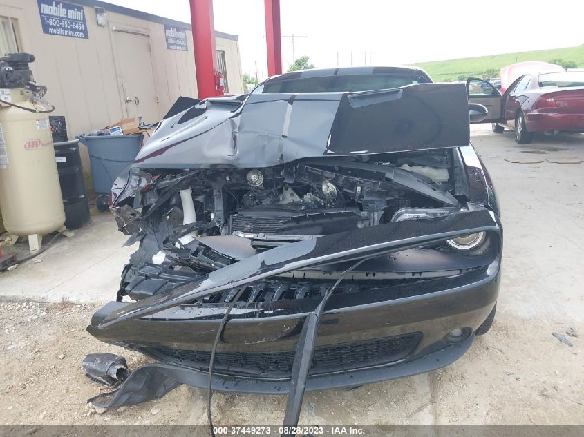 2019 DODGE CHALLENGER SXT - 2C3CDZAG1KH551316