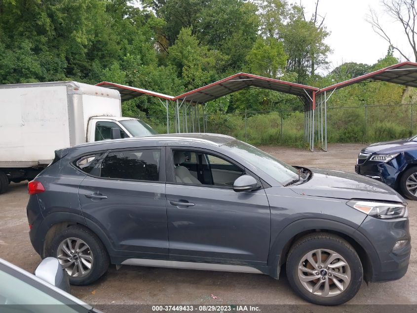 2017 HYUNDAI TUCSON LIMITED/SPORT AND ECO/SE - KM8J3CA29HU370229