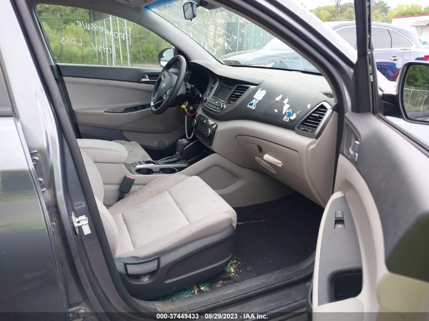 2017 HYUNDAI TUCSON LIMITED/SPORT AND ECO/SE - KM8J3CA29HU370229