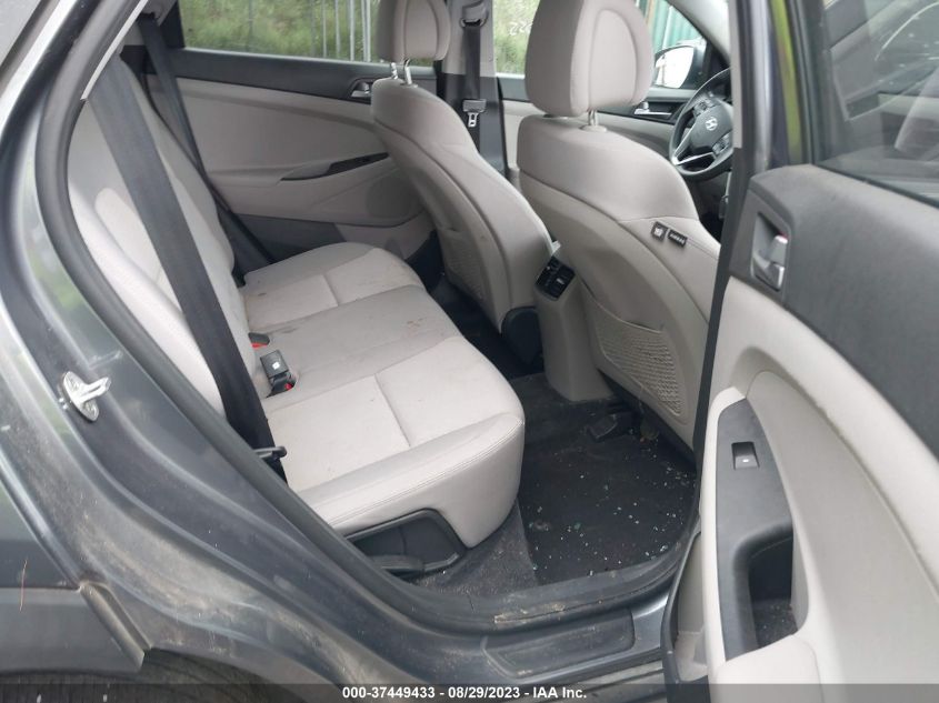2017 HYUNDAI TUCSON LIMITED/SPORT AND ECO/SE - KM8J3CA29HU370229