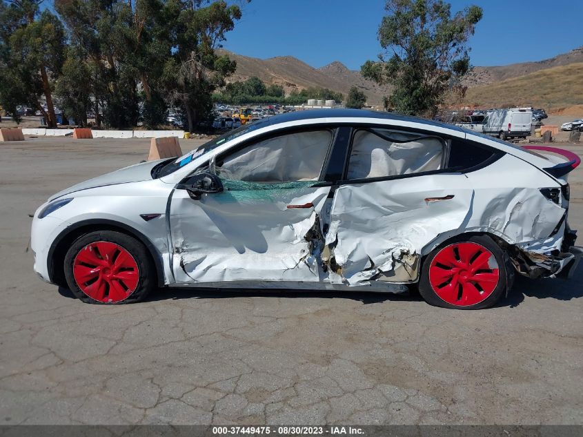 2021 TESLA MODEL Y LONG RANGE - 5YJYGDEE8MF064417