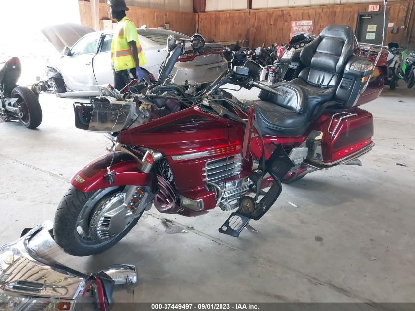 2000 HONDA GL1500 SE12 1HFSC2235YA200595