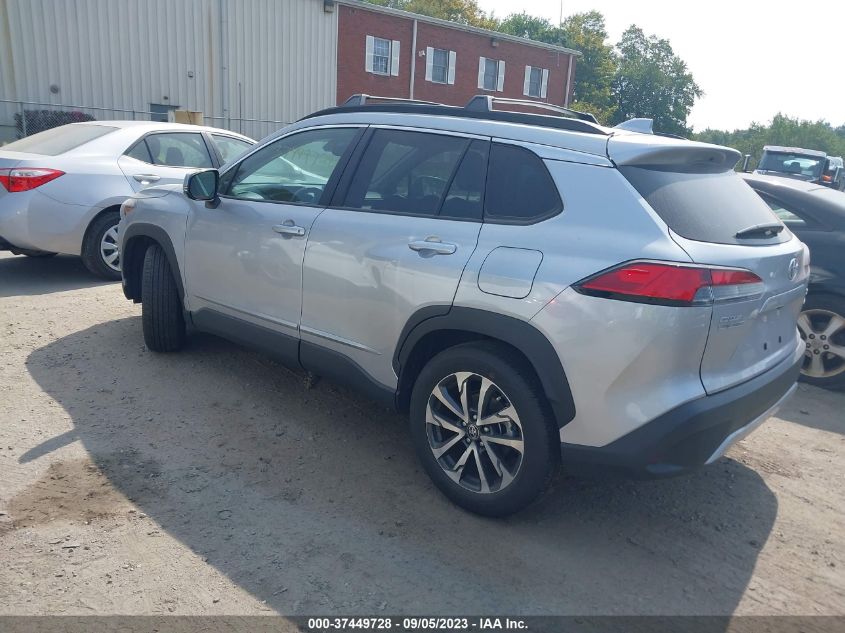 2022 TOYOTA COROLLA CROSS XLE - 7MUDAABG1NV022386