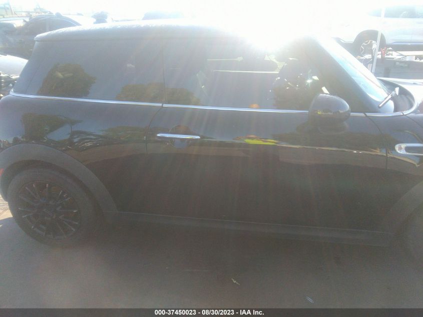 2017 MINI HARDTOP 2 DOOR COOPER WMWXP5C31H2G60383