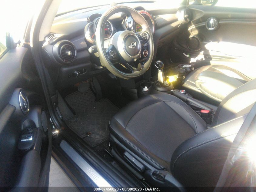 2017 MINI HARDTOP 2 DOOR COOPER WMWXP5C31H2G60383