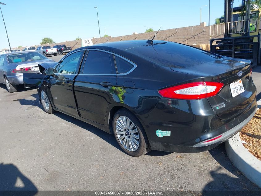 2016 FORD FUSION ENERGI SE LUXURY - 3FA6P0PU5GR187024