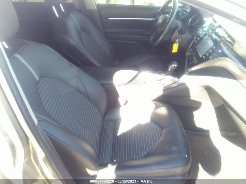 2018 TOYOTA CAMRY LE/SE/XLE/L - 4T1B11HK1JU593035