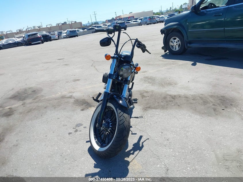 VIN 1HD1LC332KC424041 2019 HARLEY-DAVIDSON XL1200 X