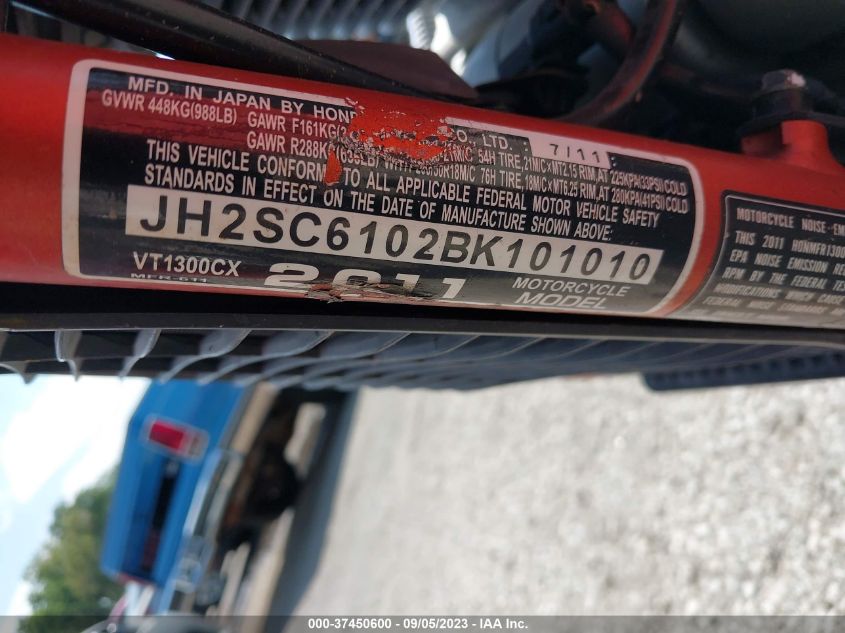 2011 HONDA VT1300 CX JH2SC6102BK101010