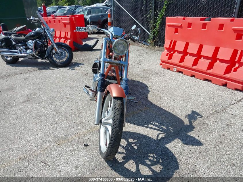 2011 HONDA VT1300 CX JH2SC6102BK101010