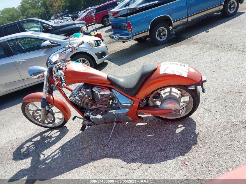 2011 HONDA VT1300 CX JH2SC6102BK101010