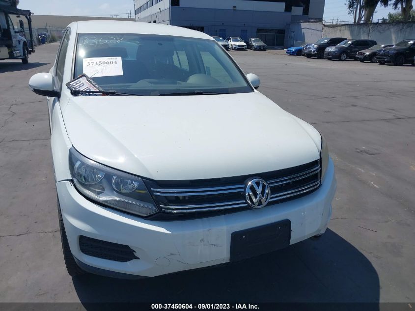 2017 VOLKSWAGEN TIGUAN - WVGAV7AX1HK045020