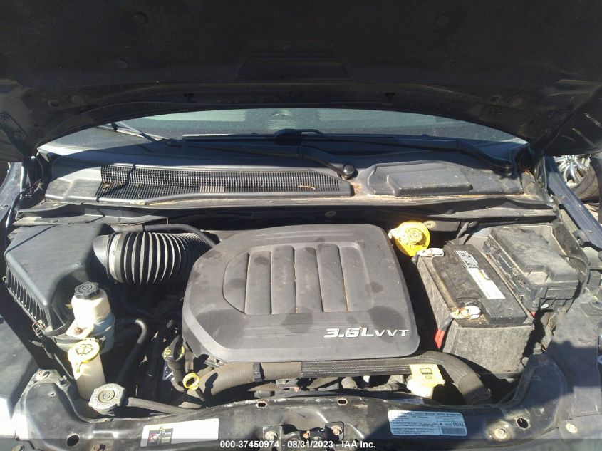 2013 VOLKSWAGEN ROUTAN S 2C4RVAAG0DR725412