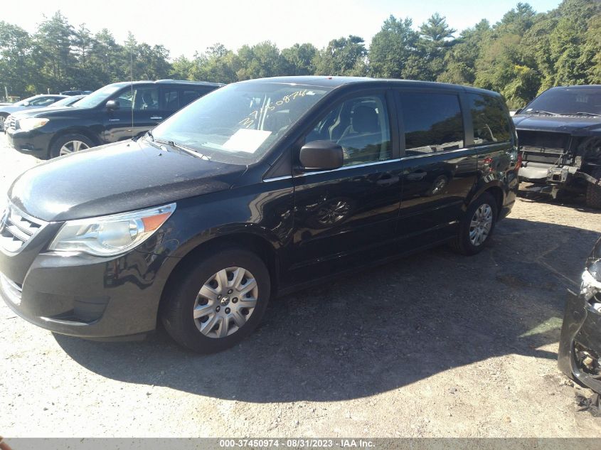2013 VOLKSWAGEN ROUTAN S 2C4RVAAG0DR725412