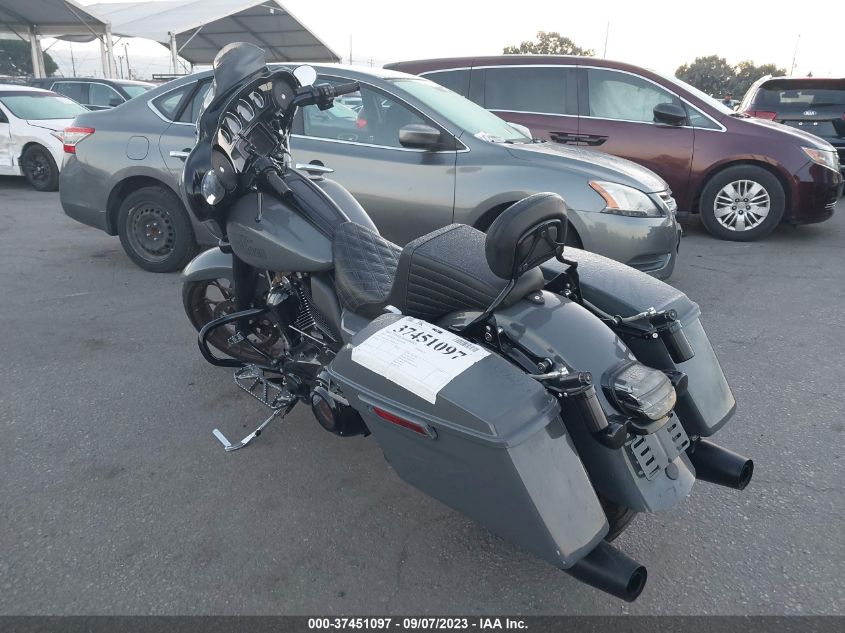 2022 HARLEY-DAVIDSON FLHXST - 1HD1ABL27NB644437