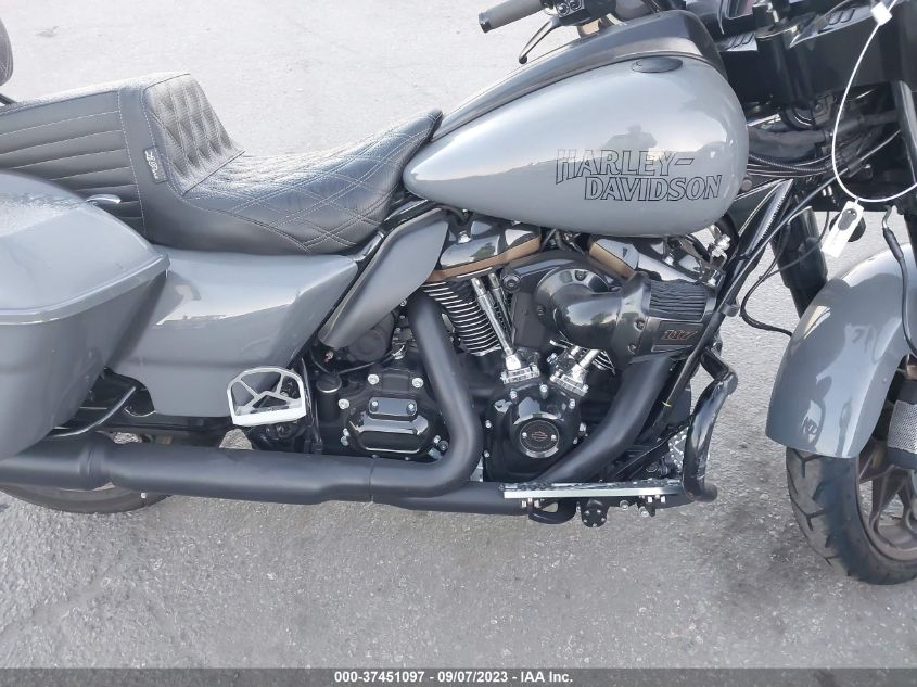 2022 HARLEY-DAVIDSON FLHXST - 1HD1ABL27NB644437