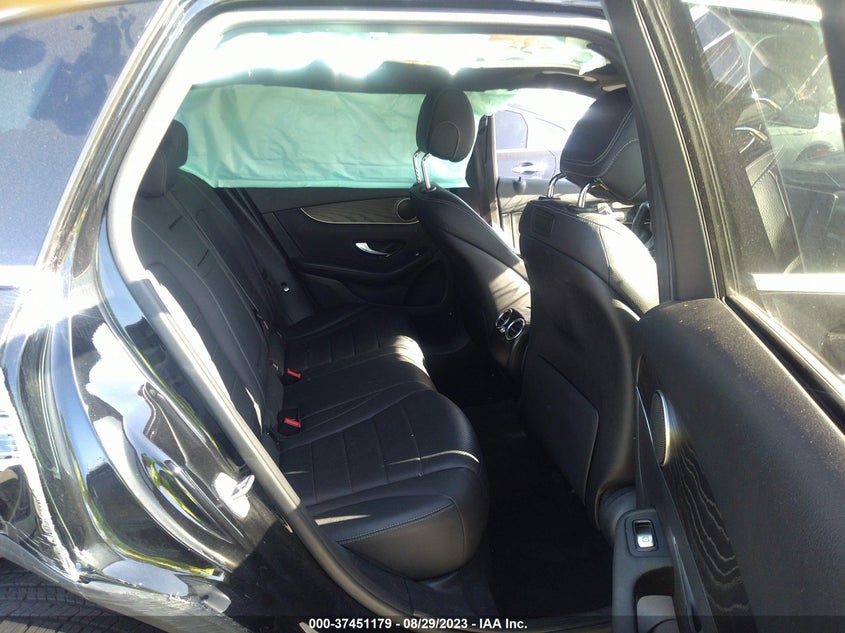 VIN WDC0G4JB0JF439517 2018 MERCEDES-BENZ GLC GLC 300