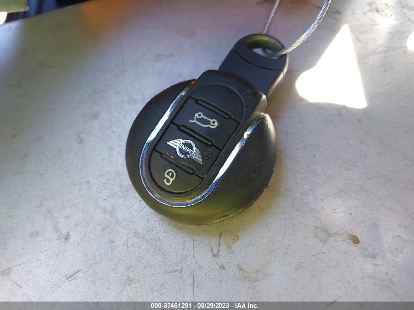 2017 MINI HARDTOP 4 DOOR COOPER S - WMWXU3C55H2D31877