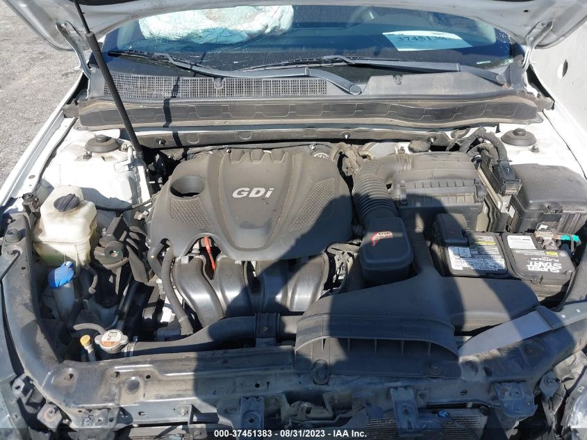 2015 KIA OPTIMA LX - 5XXGM4A70FG505209