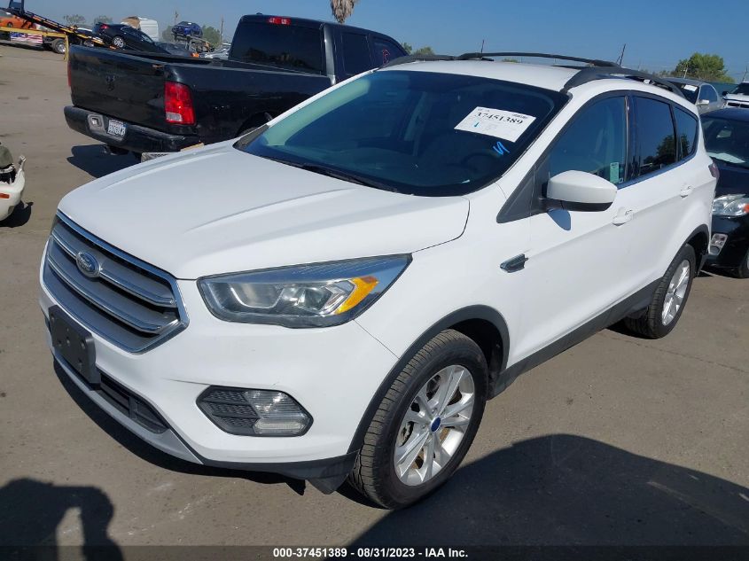 2017 FORD ESCAPE SE - 1FMCU9GD0HUA39346