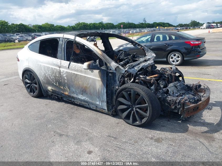5YJXCAE27LF236947 TESLA MODEL X LONG RANGE 2020