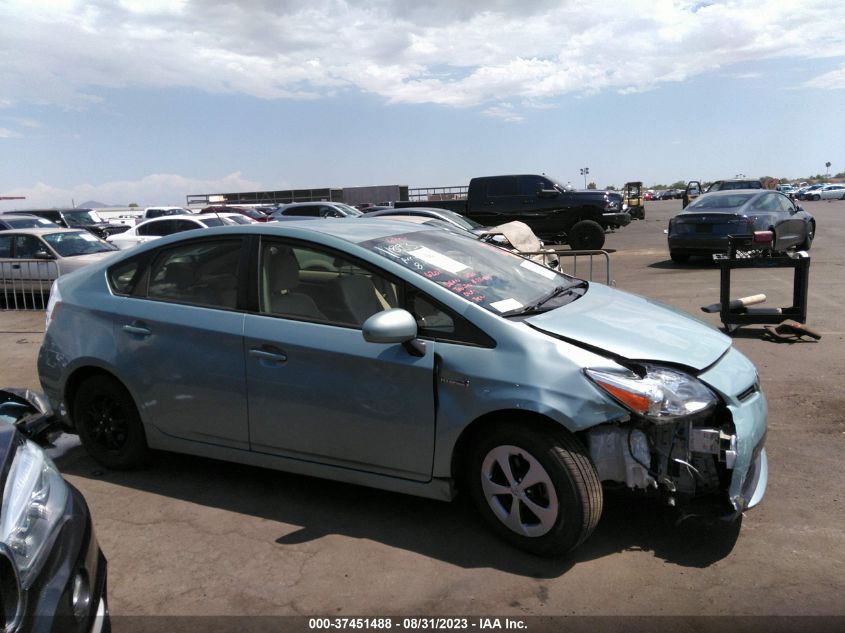2015 TOYOTA PRIUS FOUR - JTDKN3DU0F1895159