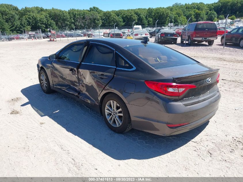 2015 HYUNDAI SONATA 2.4L SE - 5NPE24AF2FH115902