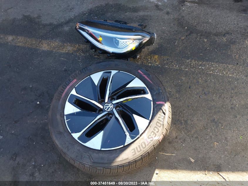 2022 VOLKSWAGEN ID.4 PRO S WVGTMPE24NP075170
