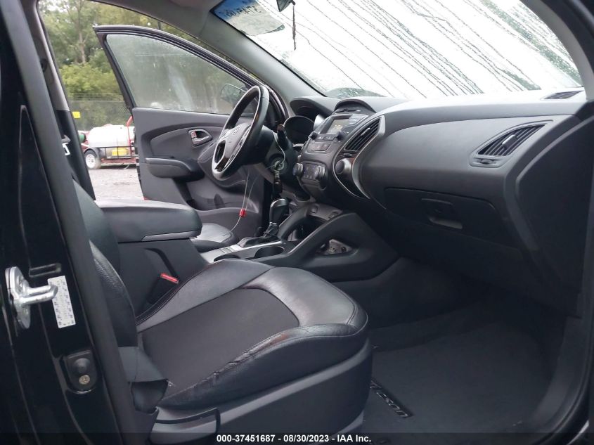2015 HYUNDAI TUCSON SE - KM8JUCAG0FU110890
