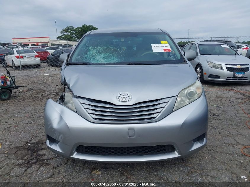 5TDZK3DC5DS399546 2013 TOYOTA SIENNA, photo no. 12