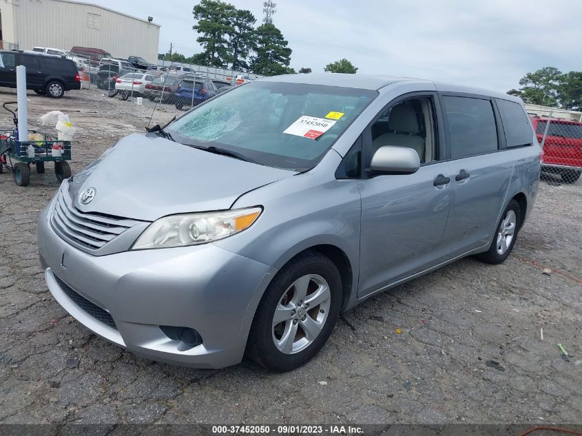 5TDZK3DC5DS399546 2013 TOYOTA SIENNA, photo no. 2