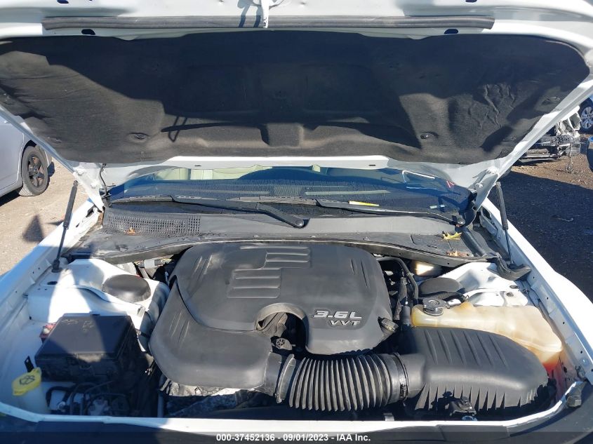 2014 CHRYSLER 300 300C - 2C3CCAKGXEH171608