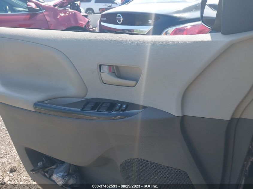 2013 TOYOTA SIENNA - 5TDZK3DC7DS287721