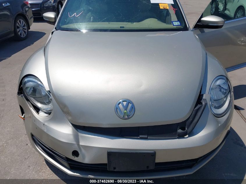 2013 VOLKSWAGEN BEETLE CONVERTIBLE 2.5L 3VW5X7AT4DM826207
