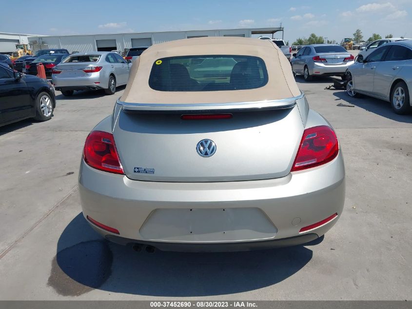 2013 VOLKSWAGEN BEETLE CONVERTIBLE 2.5L 3VW5X7AT4DM826207