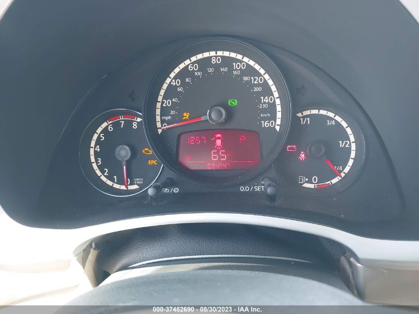 2013 VOLKSWAGEN BEETLE CONVERTIBLE 2.5L 3VW5X7AT4DM826207