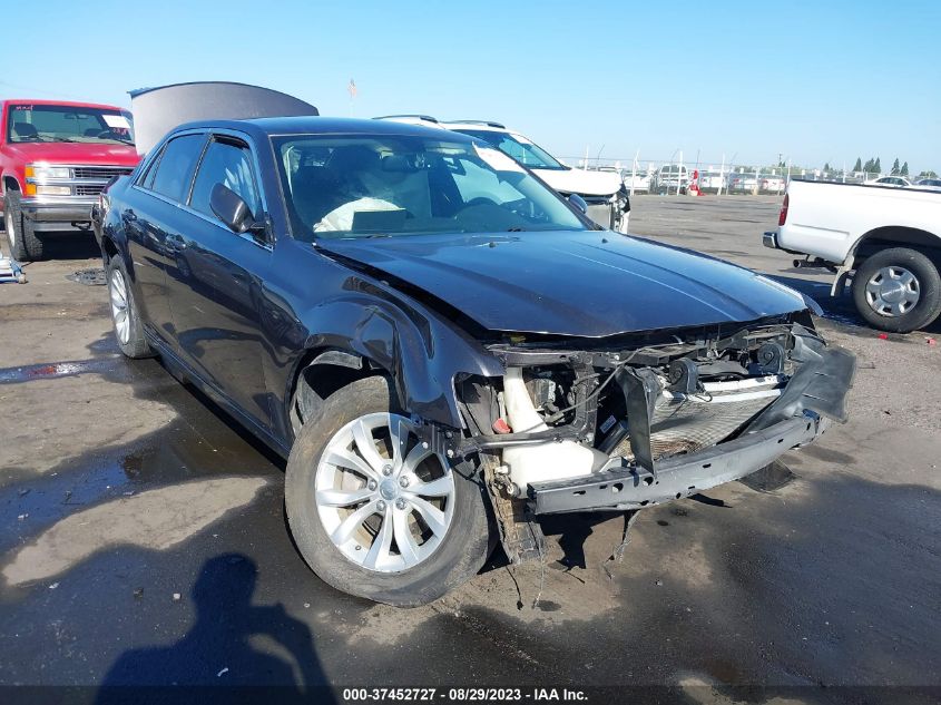2015 CHRYSLER 300 LIMITED - 2C3CCAAG0FH882351