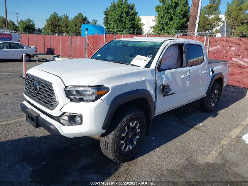 3TMCZ5AN8PM610360 Toyota Tacoma 4wd SR/SR5/TRD SPORT 2