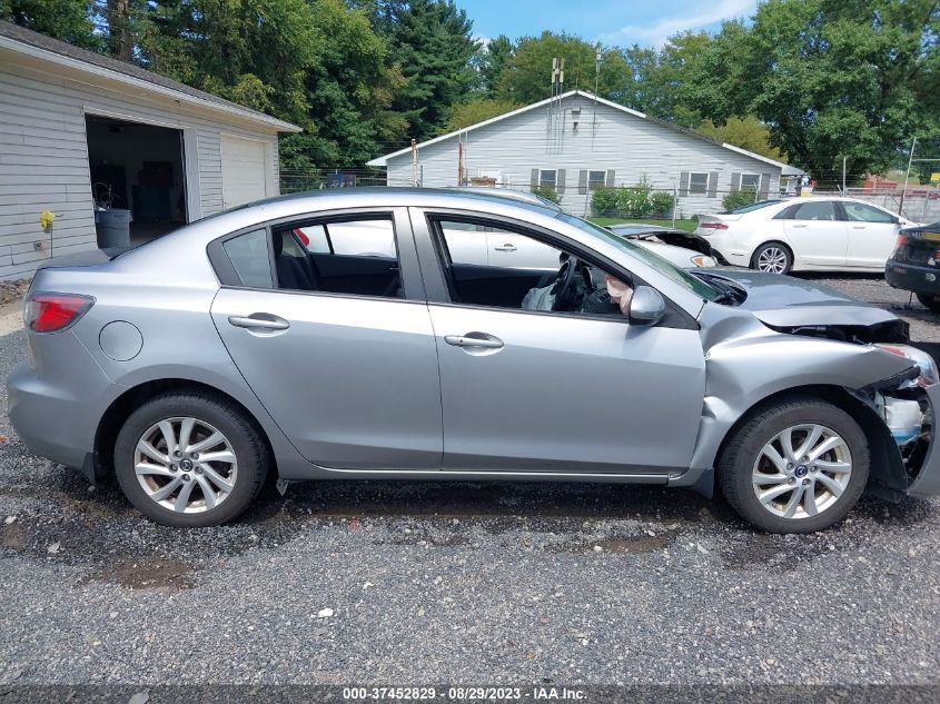 2013 MAZDA MAZDA3 I TOURING - JM1BL1V74D1813708