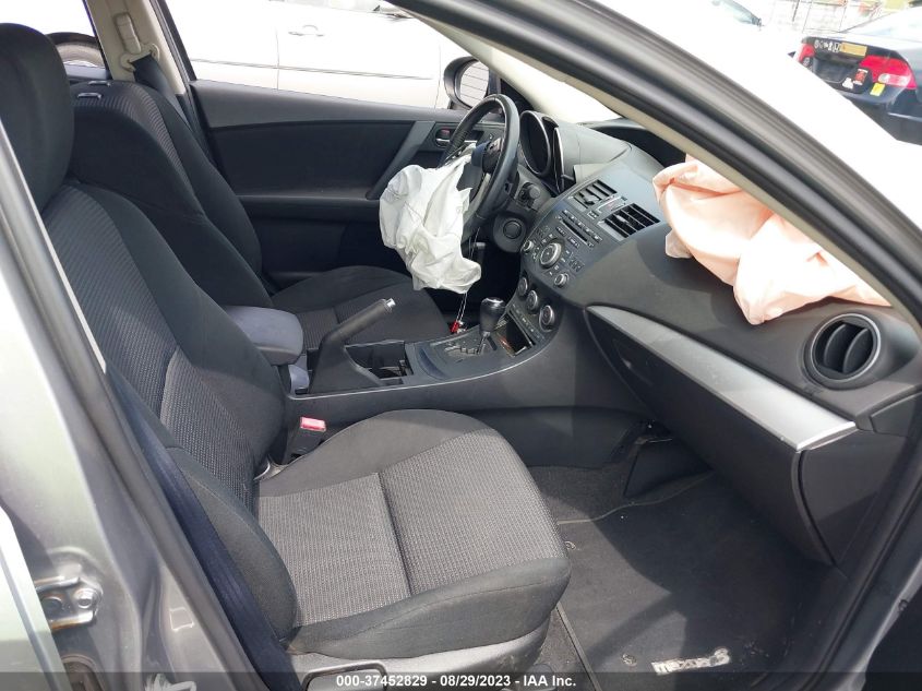 2013 MAZDA MAZDA3 I TOURING - JM1BL1V74D1813708