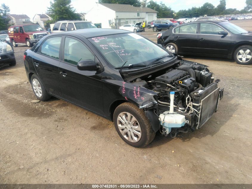 2013 KIA FORTE LX - KNAFT4A25D5682467