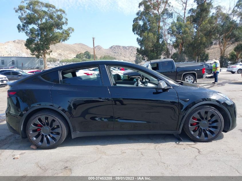 2021 TESLA MODEL Y - 5YJYGDEF4MF277583
